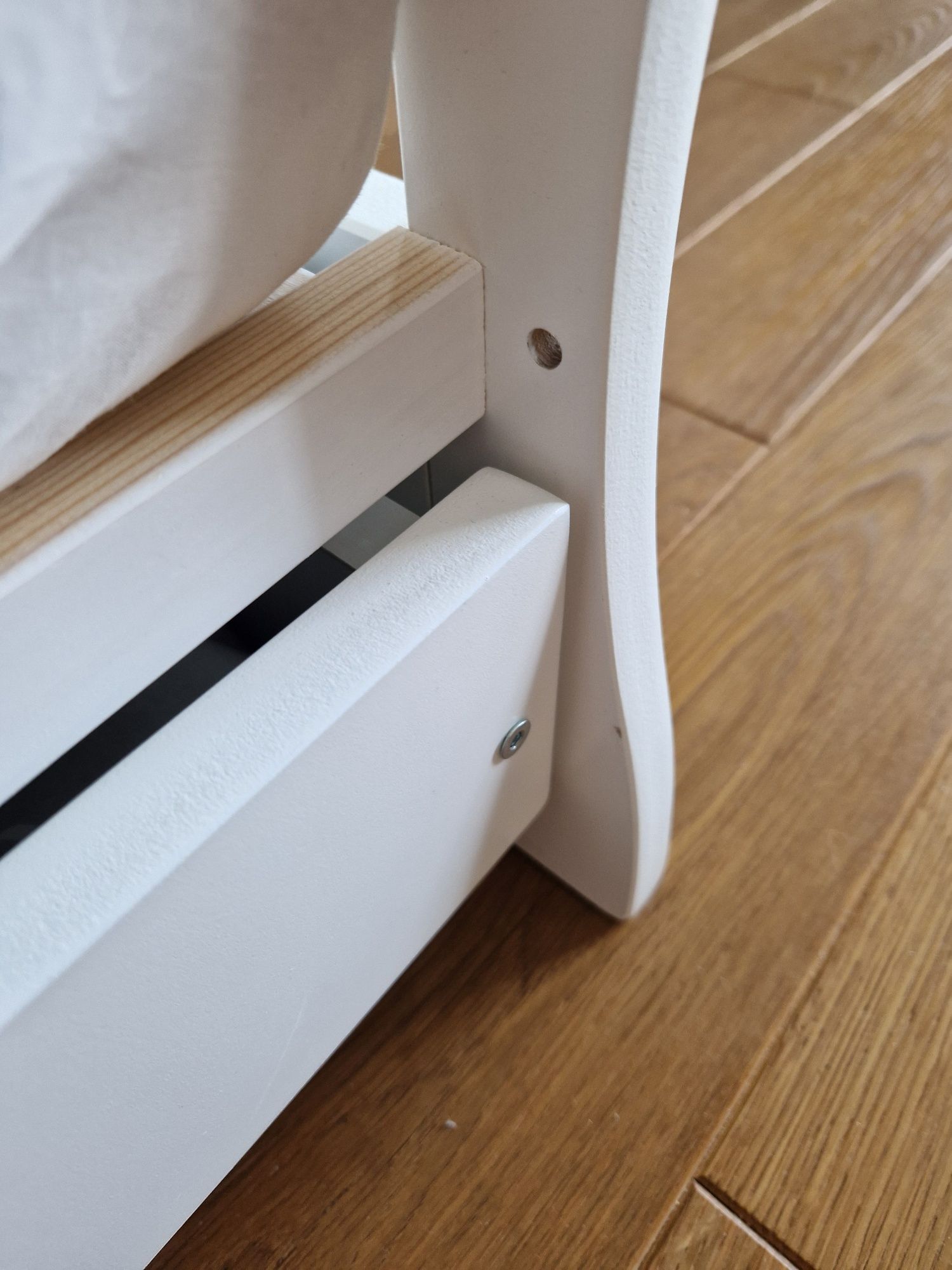 Drewniane łóżeczko/tapczan z szufladą BASIA 120x60cm + Rucken Stabil