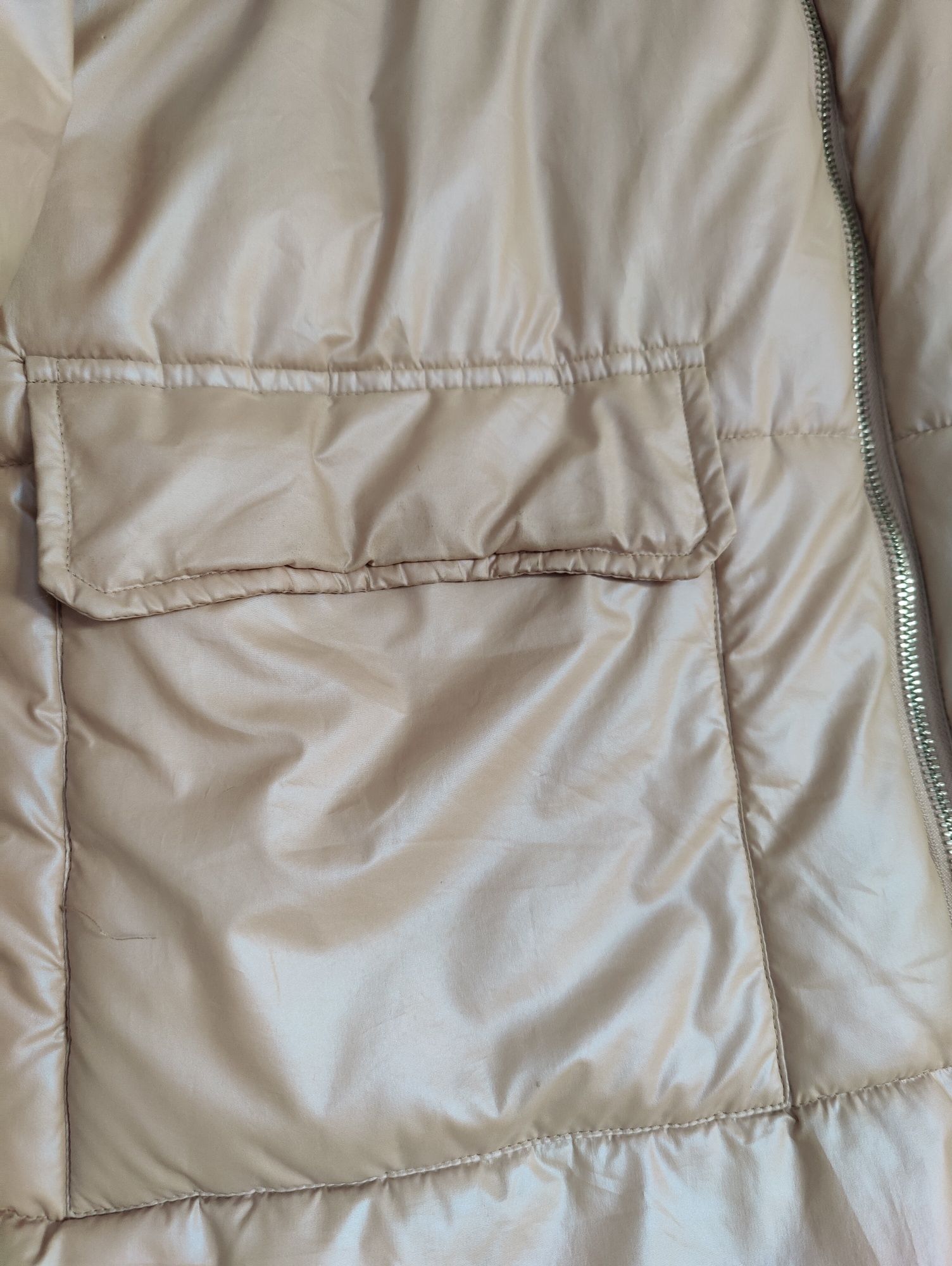 Zimowa pikowana kurtka Mohito typu puffer Eco Aware