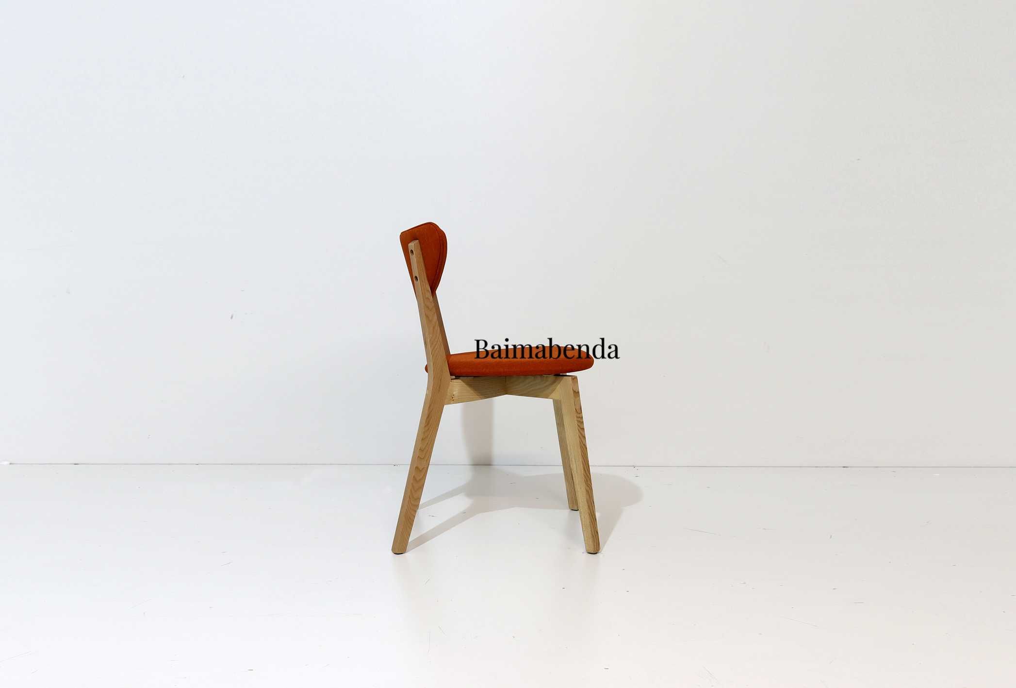 Cadeira Estilo Nórdico / Escandinavo / Retro Vintage