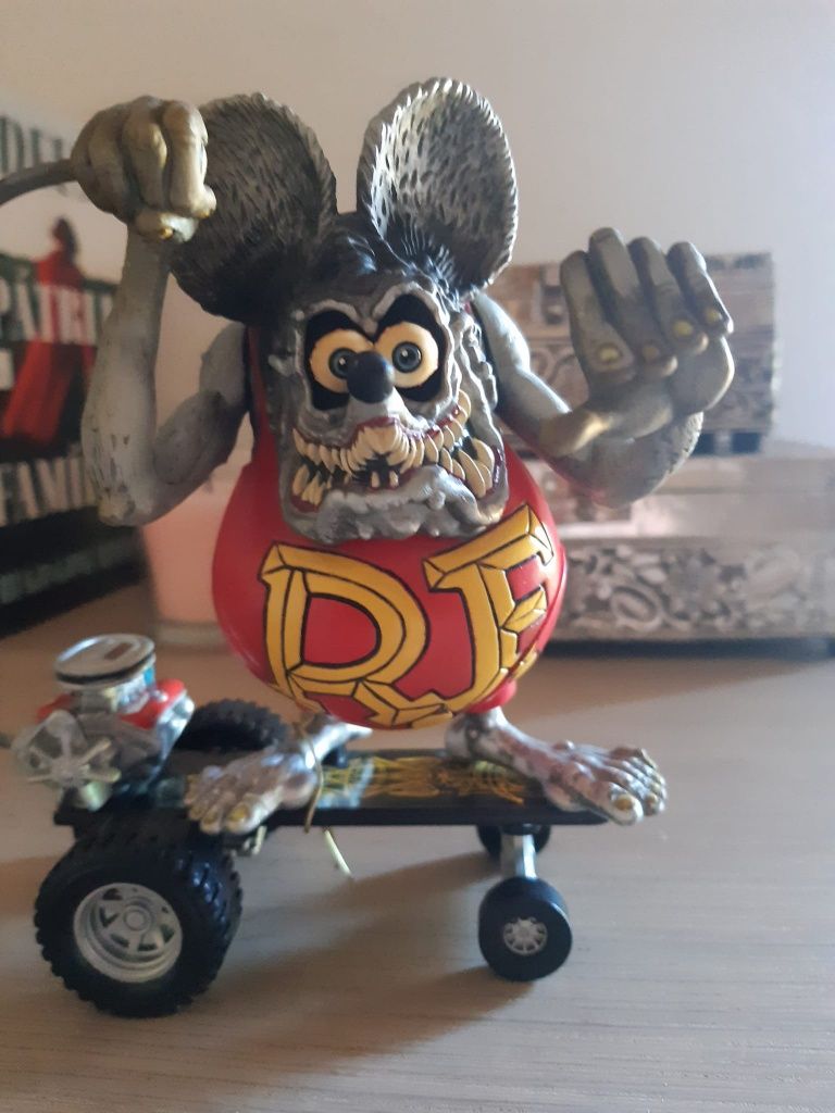 Rat fink com 7cm