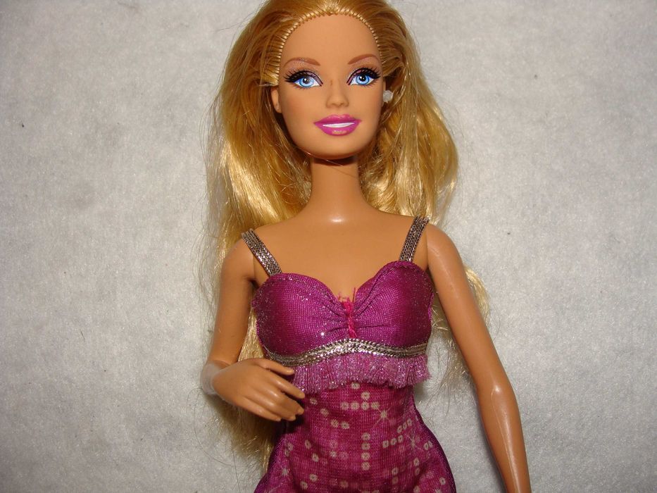 Barbie Loves Glitter Makeup de 2010