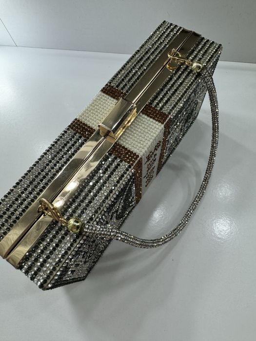 Сумочка - клатч