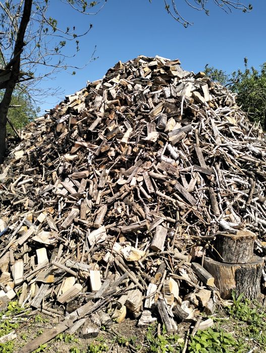 Продаж дров кому потрібно