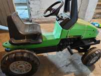 Traktor na pedały