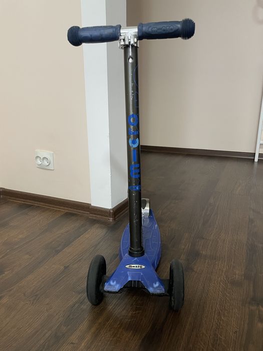 Дитячий саокат M-CRO до 50 кг.