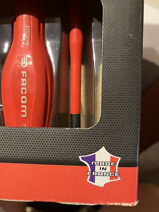 Conjunto Chaves Isoladas Facom