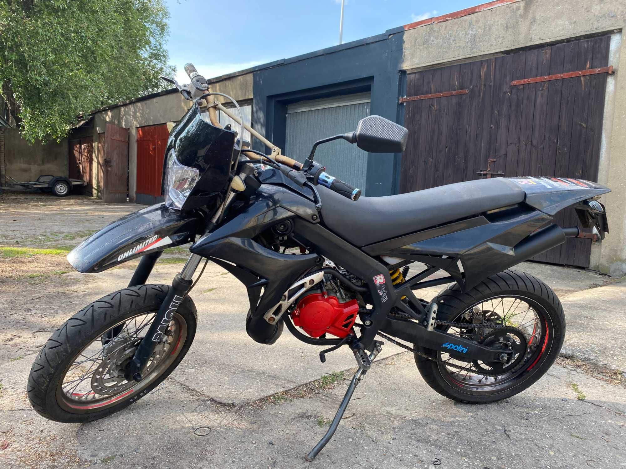 Derbi senda 50 x racing transport yamaha dt rieju mrt beta 50