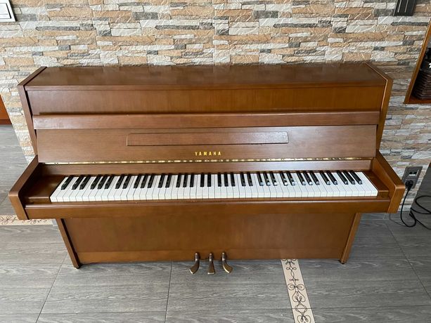 Pianino akustyczne Yamaha