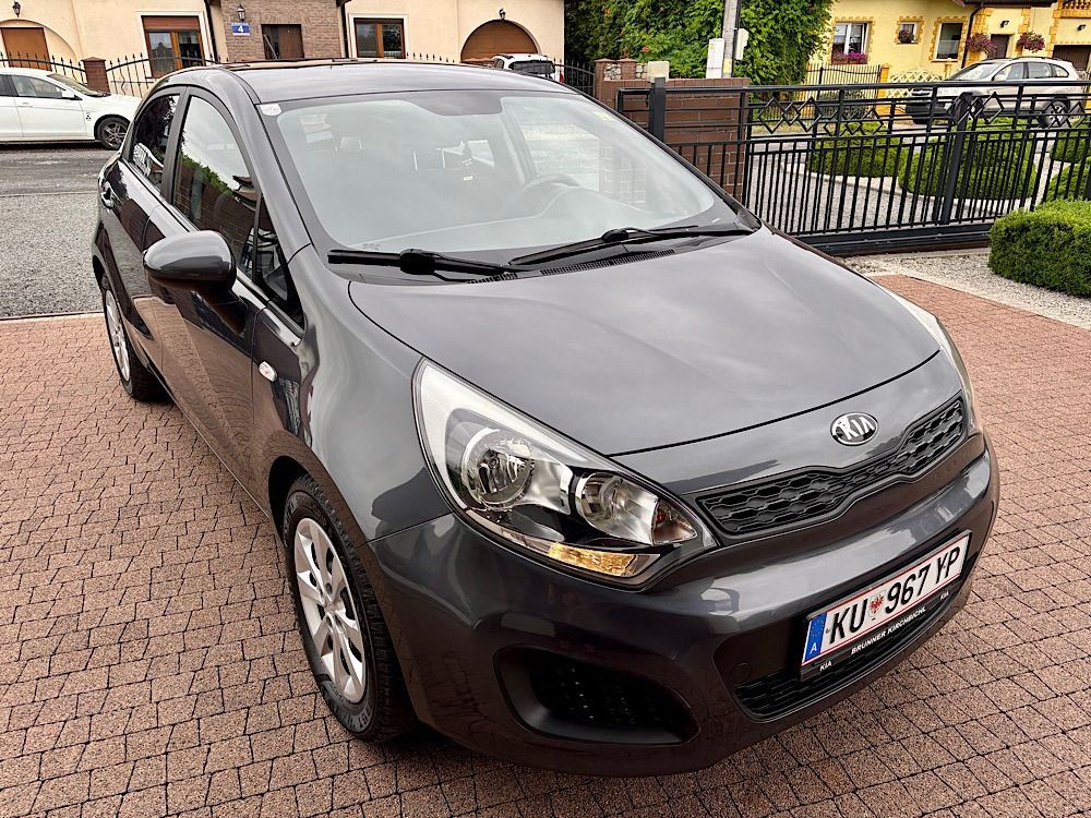 Kia Rio Benzyna Klimatyzacja Bluetooth Model 2014 Bardzo Ładny