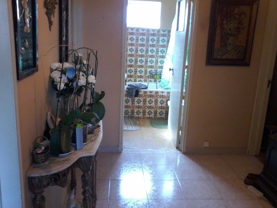 Apartamento perto da praia do Estoril T2+1