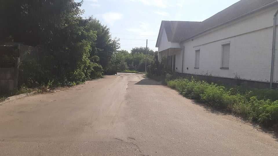 Промислове приміщення ПРИЛУКИ!