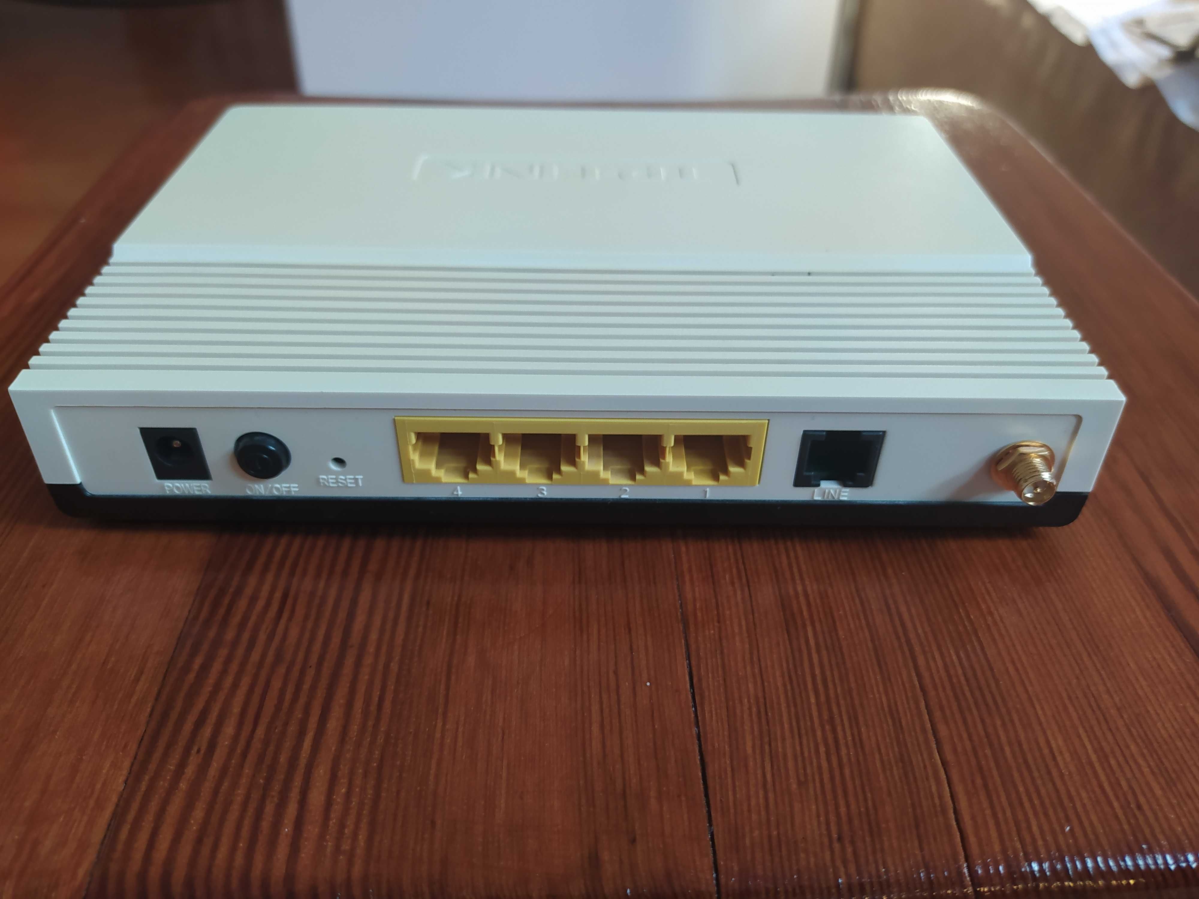 Router internetowy modem TP-LINK model TD-W8901G 54M ADSL2+