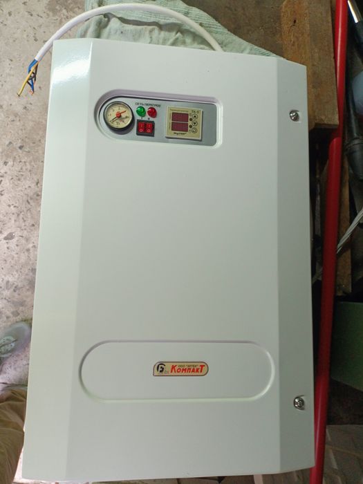 Продам котел електричний потужність 15 кВ мережа живлення 380 В