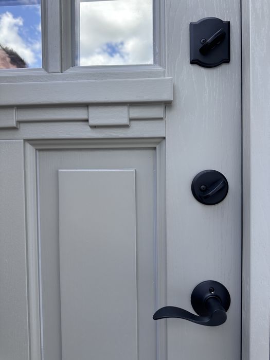 Drzwi zewnętrzne drewniane Schlage Na wymiar montaż cała Polska i UE