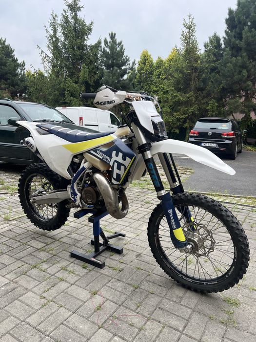 Husqvarna TX 125 enduro 136mth 17’