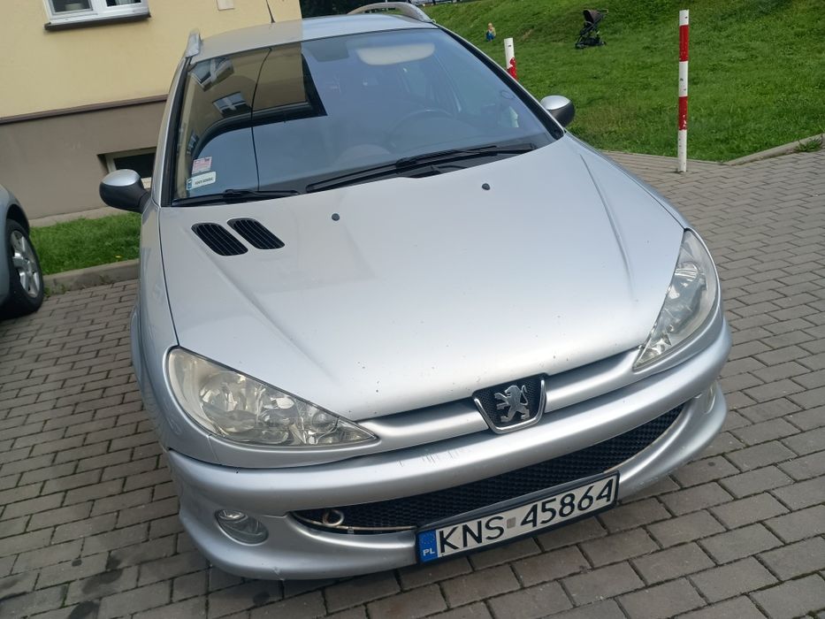 Sprzedam Peugeota 206 SW z 2004r..