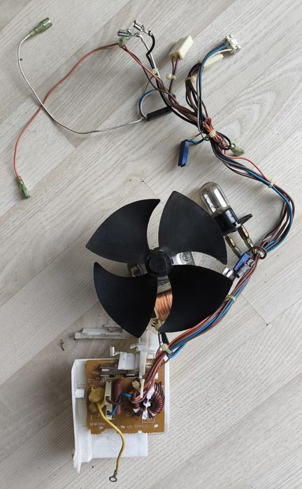 Детали для микроволновки Panasonic