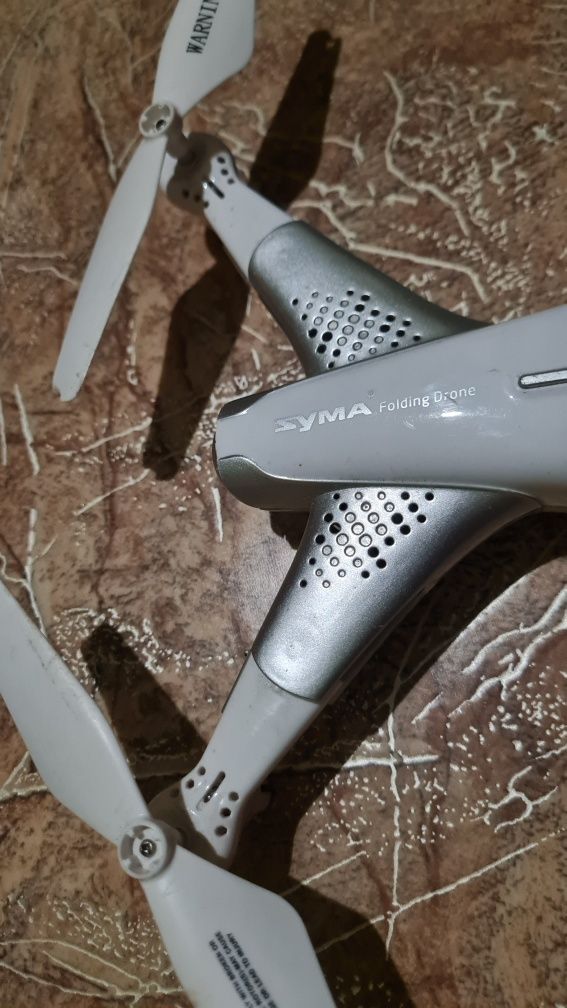 Квадрокоптер игрушечный Syma Z3 с камерой, на р/у (Z3)