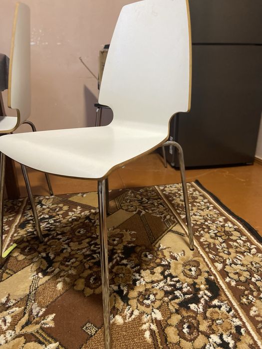 Стільці на кухню