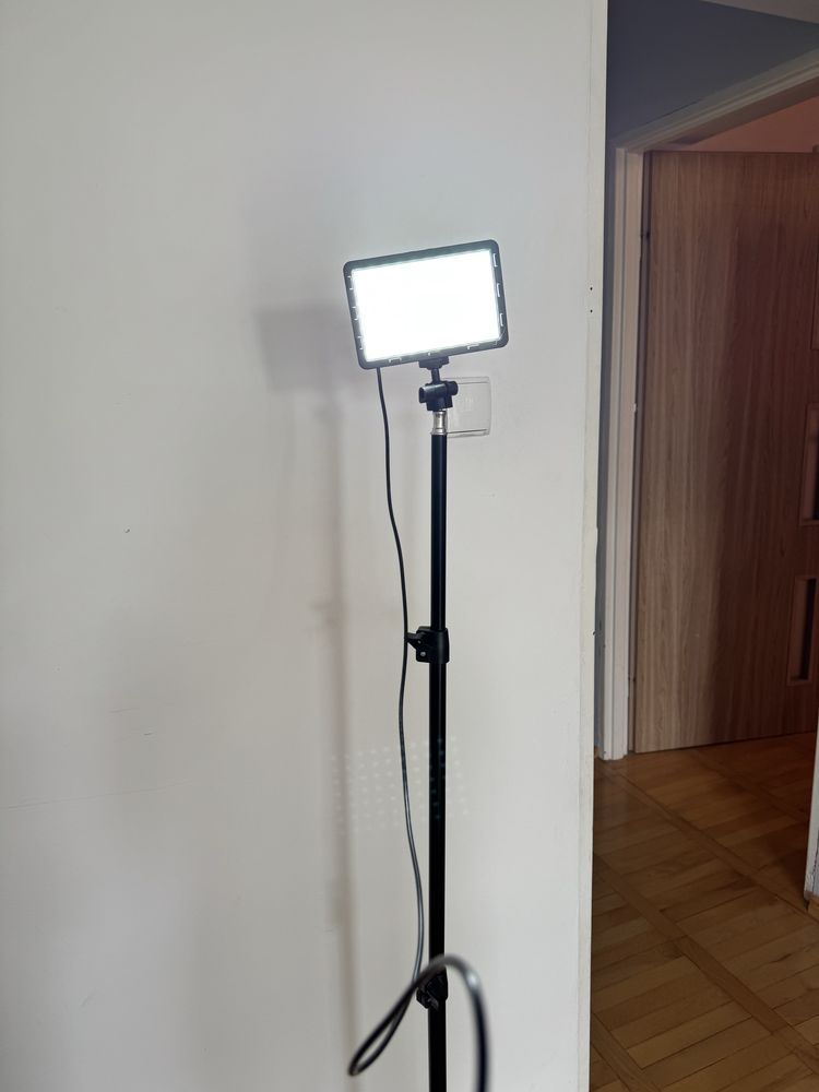 Lampa stojaca do zdjęć