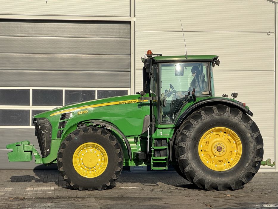 John Deere 8330 AutoPower