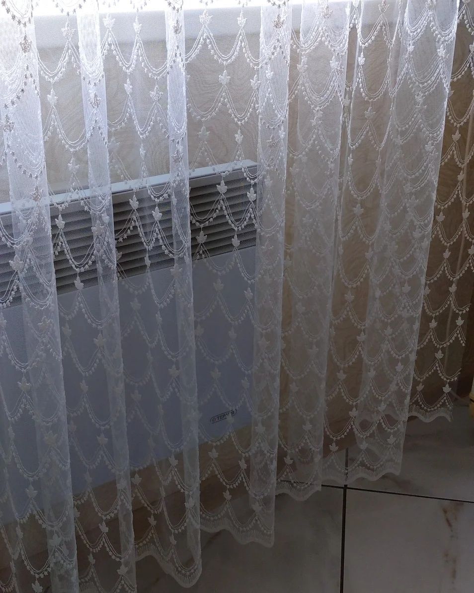 Тюль в білому та кольорі айворі