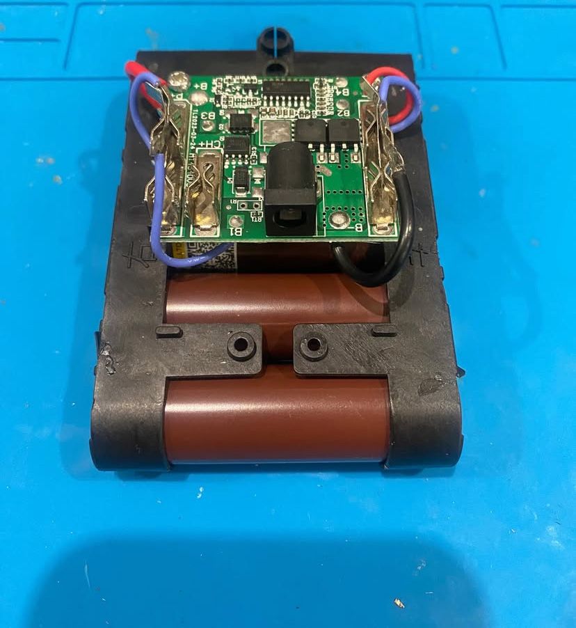 Перепаковка аккумуляторов электроинстумента 12v, 14,4v, 18v