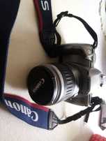 Máquina fotográfica analógica Canon 300V em perfeito estado.