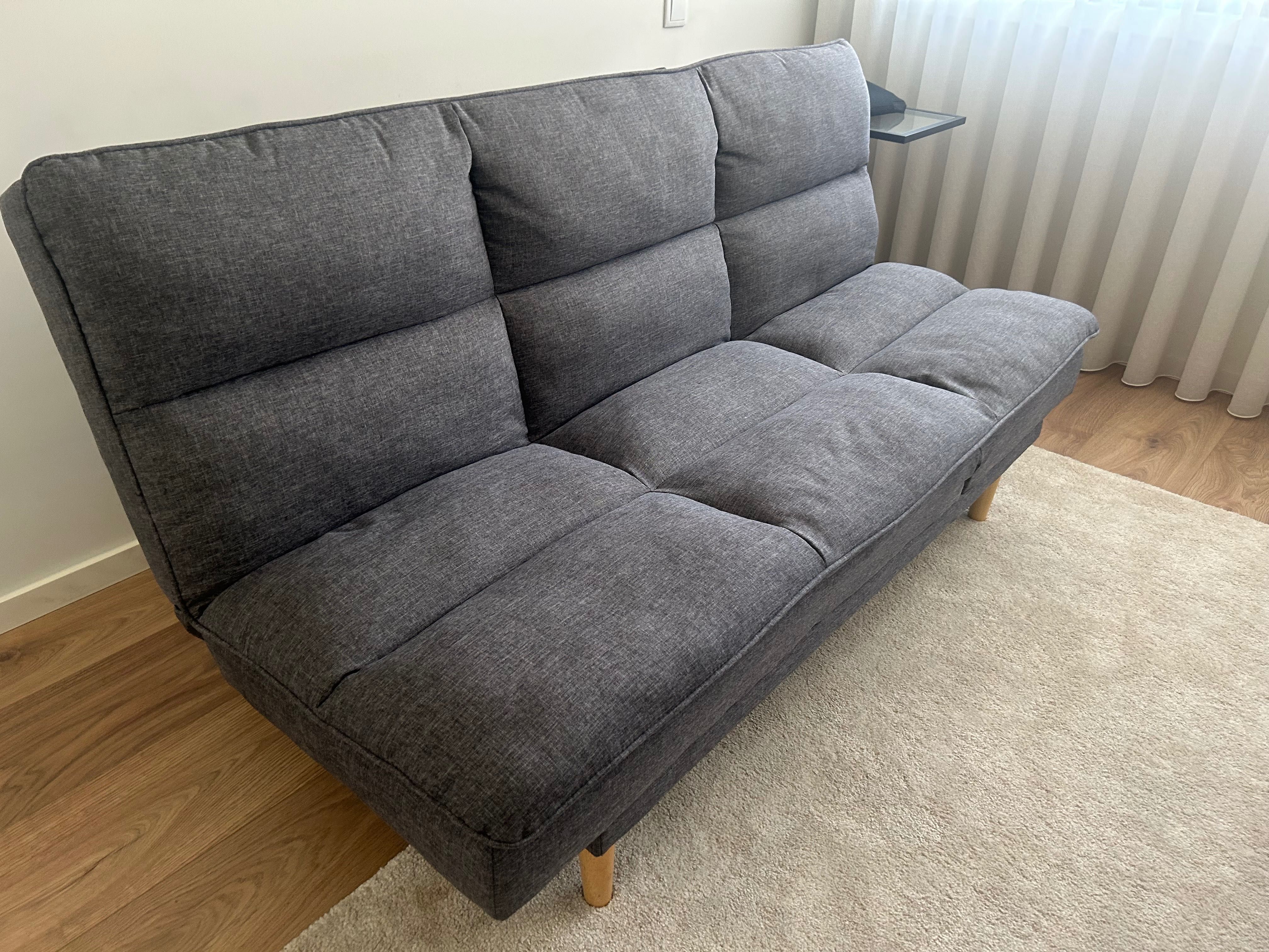 Sofá cama SKLUM quase novo