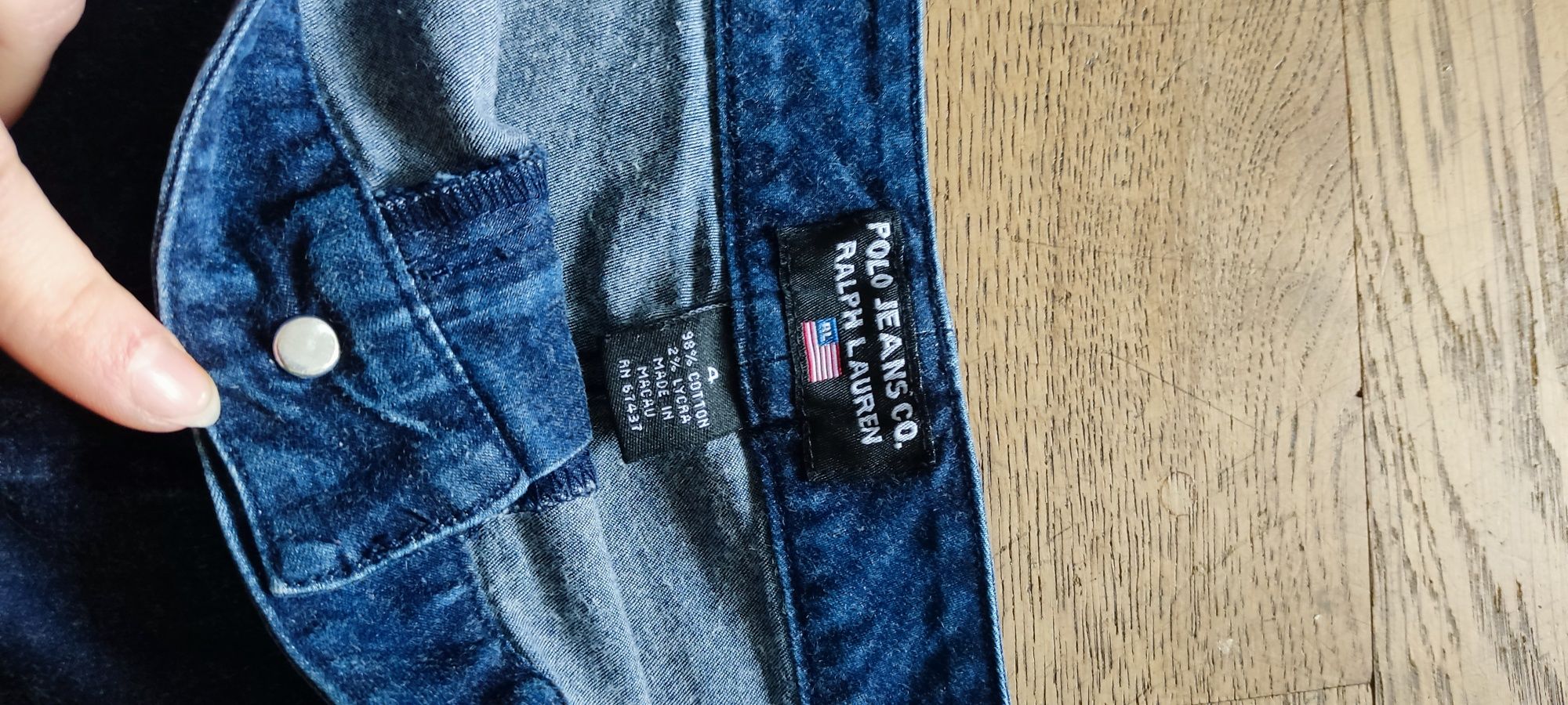 Elegancka jeansowa prosta spódnica