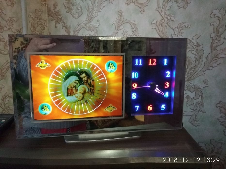 Часы картина -икона.Настольн0-настенные.