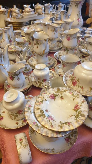 Serwis Iwona, Chodzież PRL