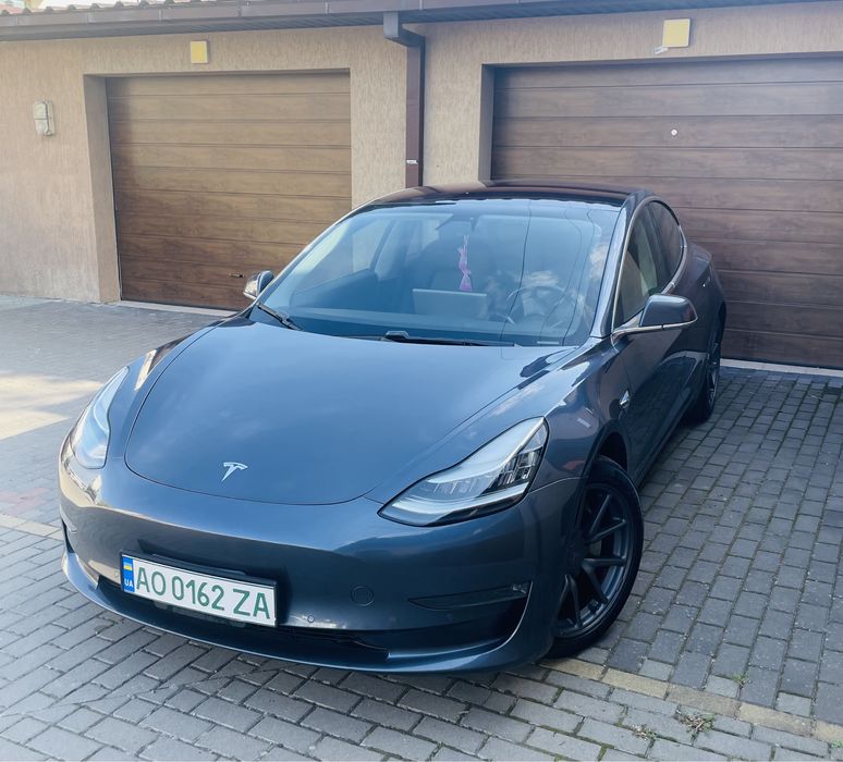 Таксі (індивідуальний трансфер) з Ужгорода в Будапешт, Кошіце,Відень