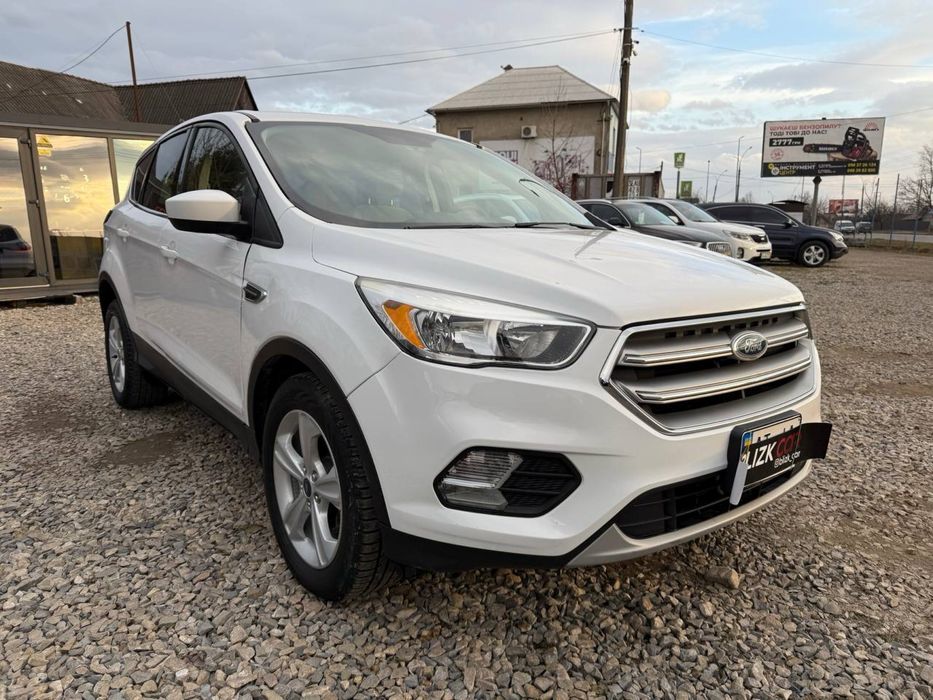 Форд ескейп 2016 рік