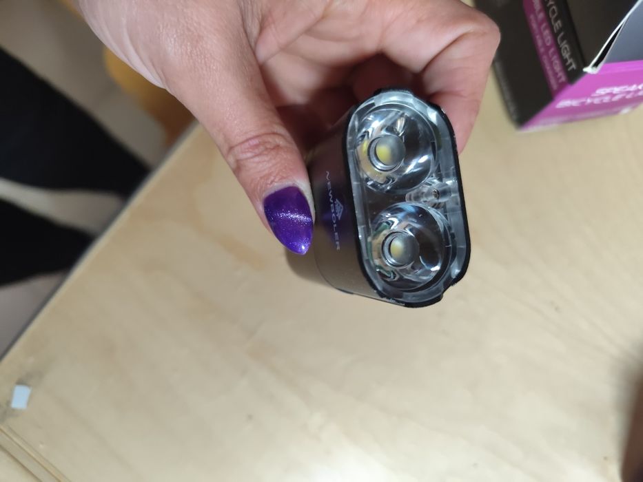 Conjunto Newboler luz de bicicleta inteligente