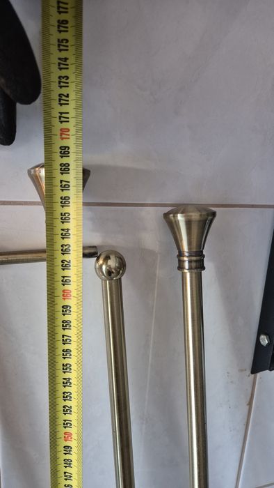 Karnisze okienne - CENA ZA CAŁOŚĆ