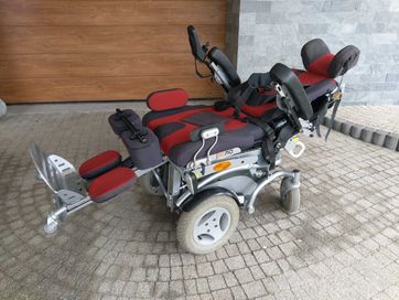 Wielofunkcyjny wózek, skuter elektryczny z pionowaniem Meyra nemo