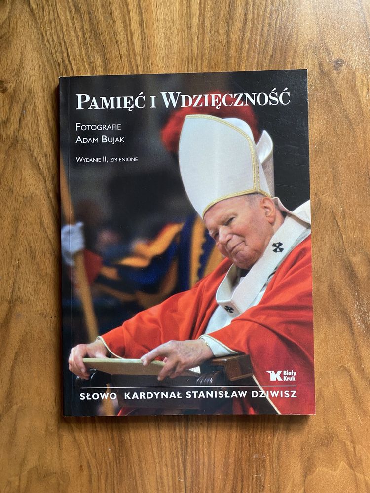 Książka używana, Pamięć i Wdzięczność