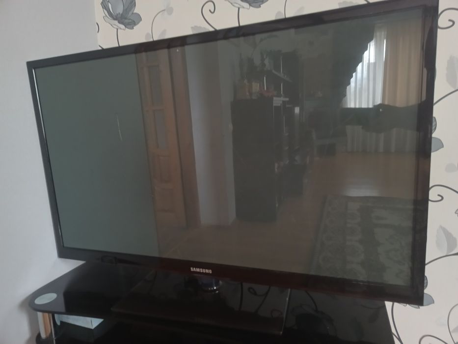 Продам два плазмових тетевізори