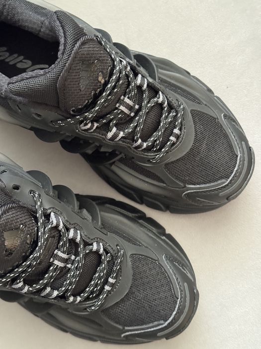 Pharrell's Adidas Jellyfish Black‘2025