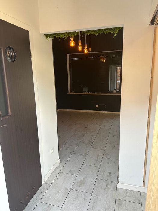 Wynajmę lokal handlowo usługowy - Warszawa Rembertów