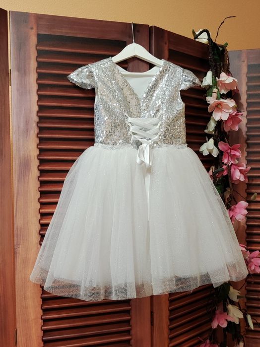 Блискуче срібне плаття 116-128 на новорічний ранок, платье на утренник