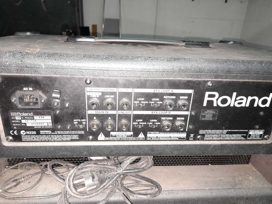 amplificador Roland GA112 100w.