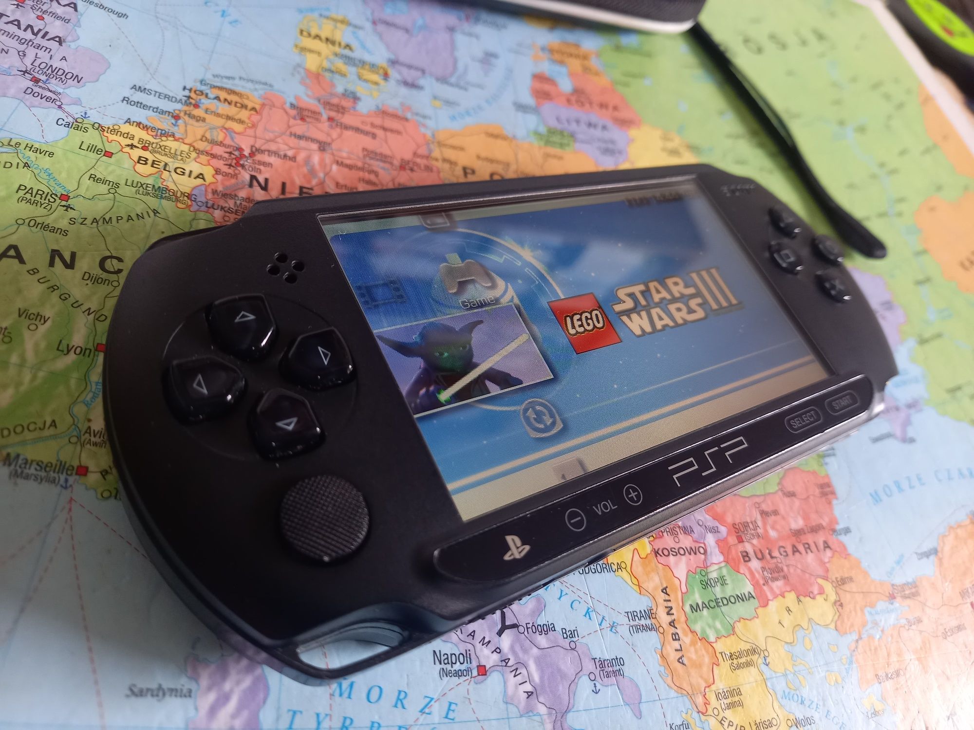 Konsola Sony psp Street E1004 4gb 20 gier stan BDB