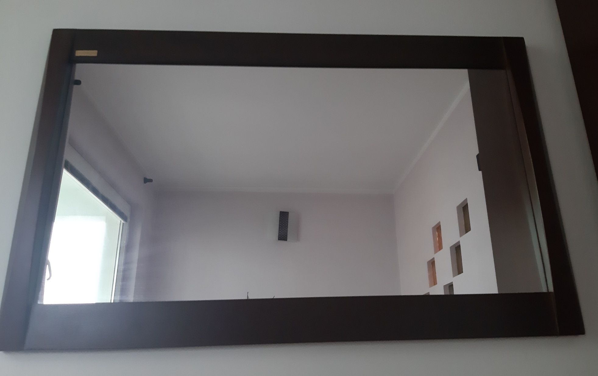 Zestaw mebli Bellagio Forte witryna, lustro lite drewno