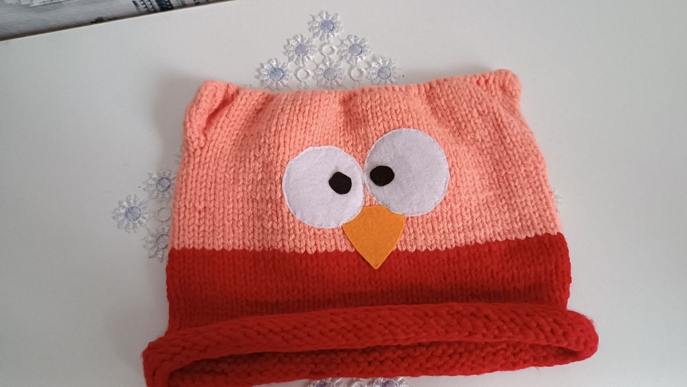 Дитячі в'язані шапочки