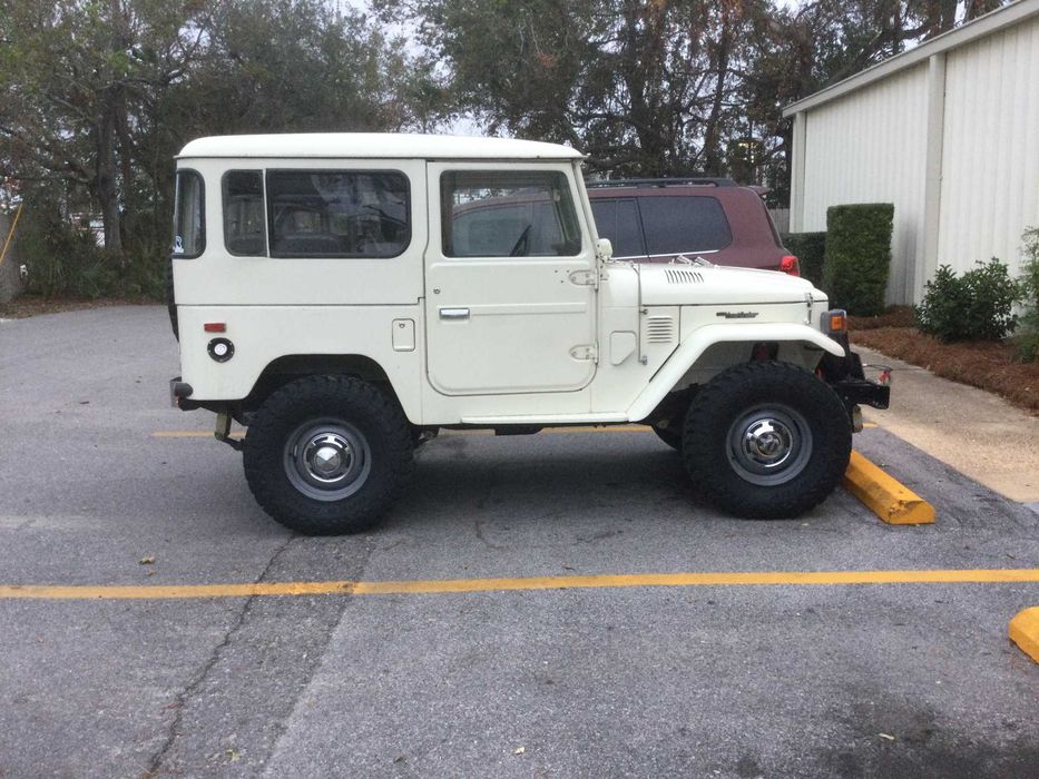 Jante Toyota Land cruiser BJ40 com molas