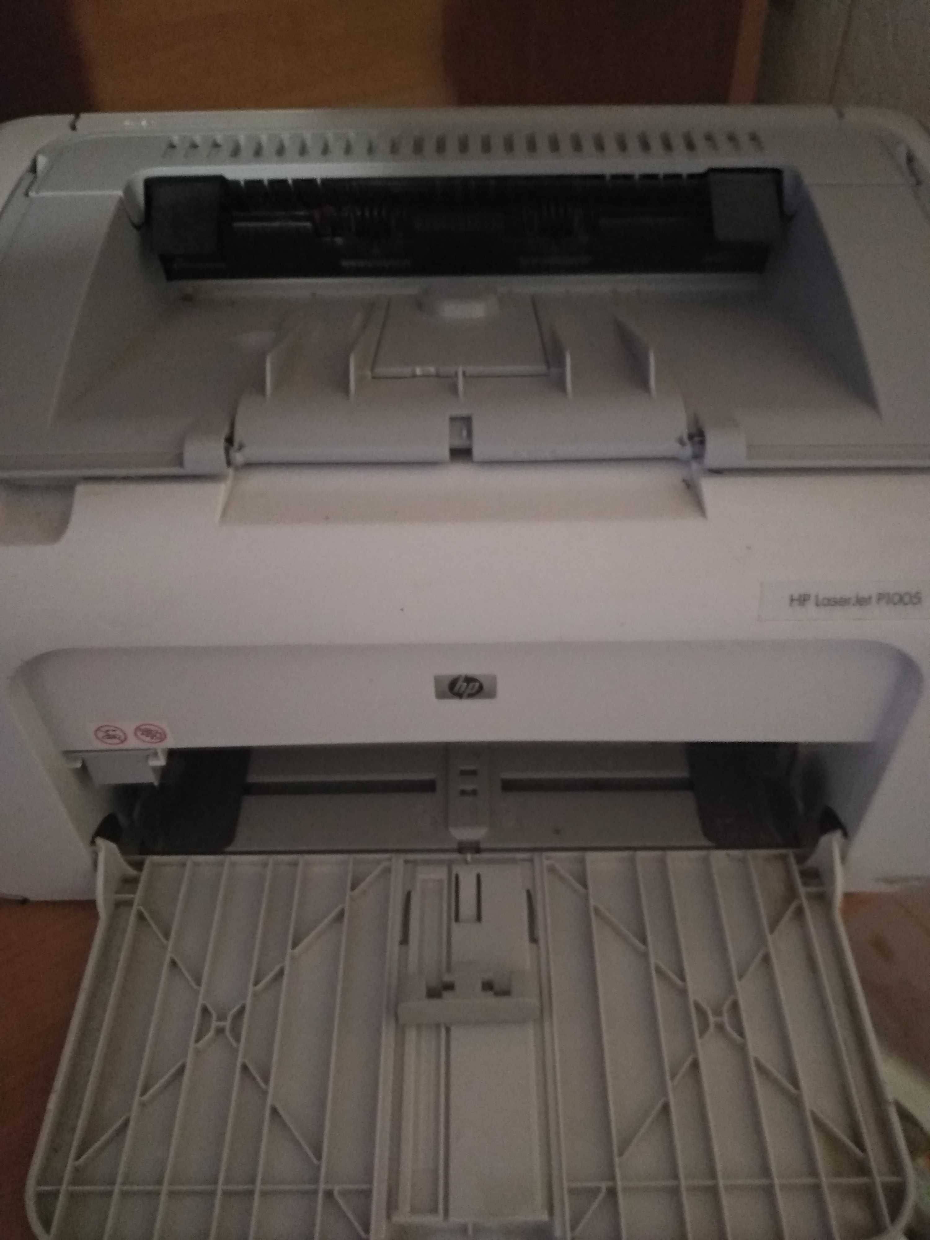 Принтер HP LaserJet P1005