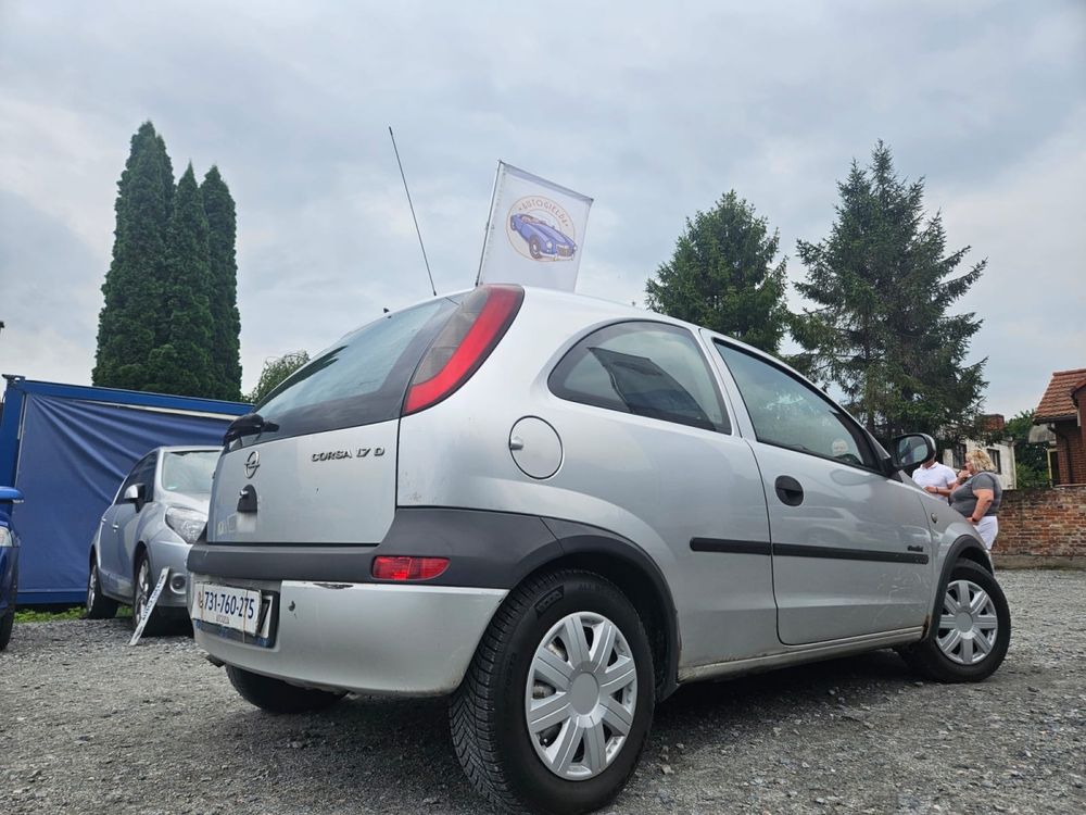 Opel Corsa 1.7 diesel // sprawna klimatyzacja // dlugie oplaty