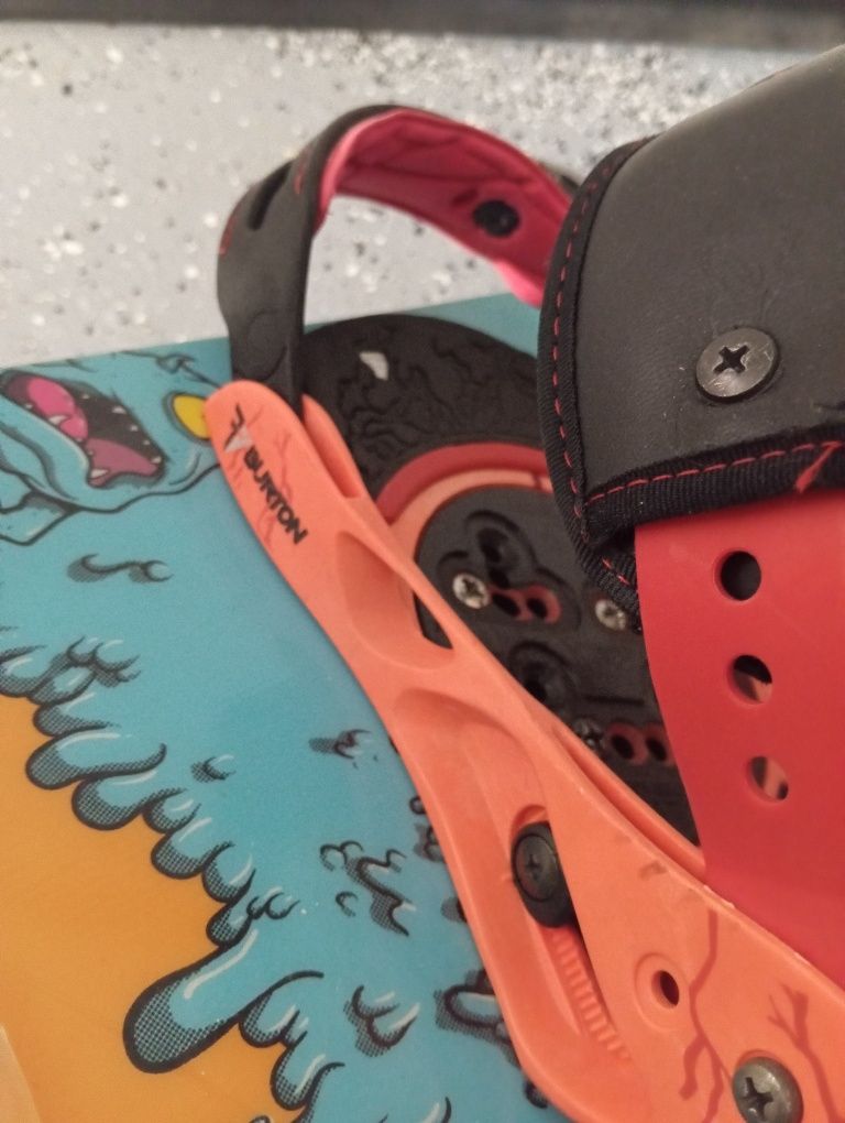 Deska snowboardowa Burton chopper 130 wiązania snowboardowe komplet